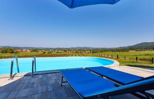 Amazing Home In Pustodol With Sauna - Photo 10