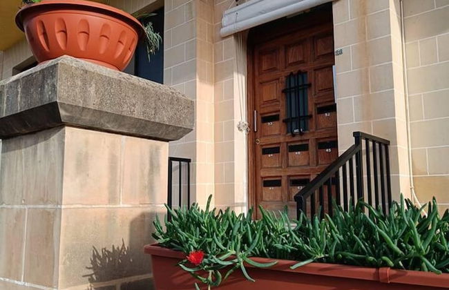 Peaceful Haven With Stunning Views Close to sea - Foto 42