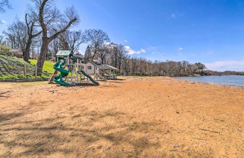 Family-Friendly Cottage, Walk to the Beach! - Foto 36