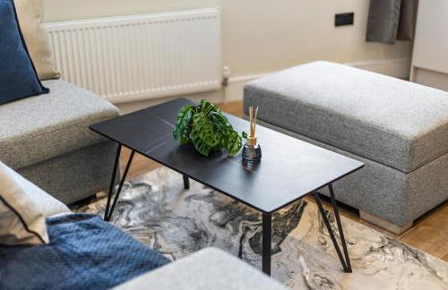 Kew View Suite 2BR Sleeps 9, Walk to Tube & Sights - Foto 16