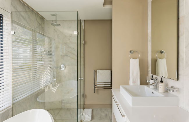 Lions Eye Luxury Apartments - Photo 73