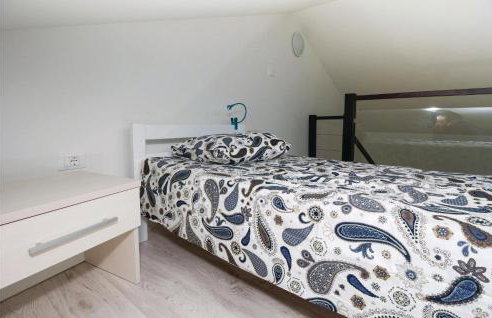 Cozy Apartment In Porozina With Wifi - Foto 36