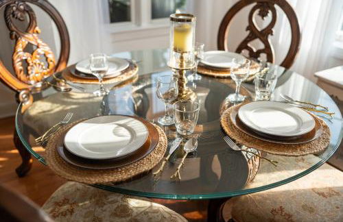 Quiet Retreat 10 Min to NYC Train & free Parking - Foto 10