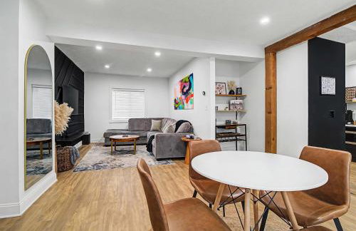 Spacious 3BR PetFriendly Retreat Near DT Cleveland - Foto 8