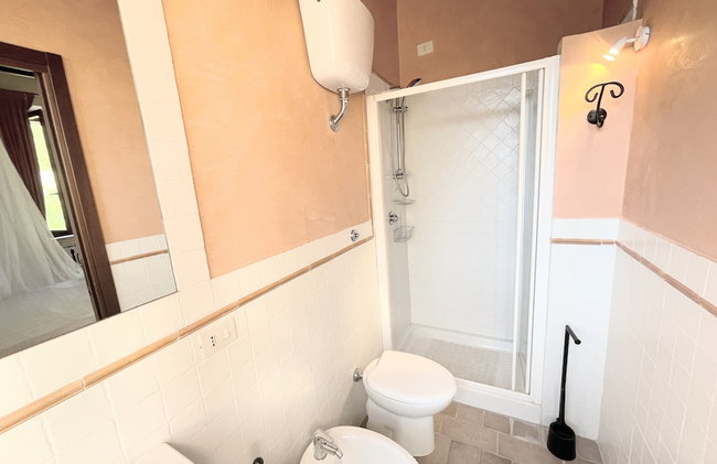 Detached Villa - Sleeps 10 - Pool - Pergola - Playground for Children - Wifi - Foto 77
