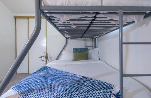 Family Retreat, Legoland and the Beach! - Foto 25