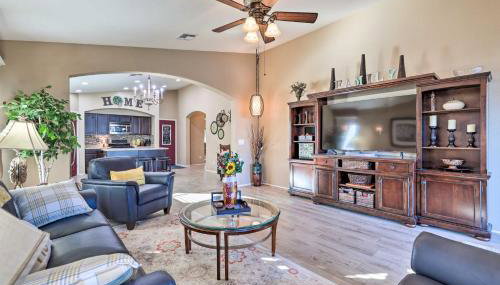 Maricopa Home with Swim-Up Bar, Heated Pool and Slide - Foto 3