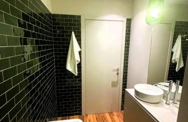 Three Little Birds - Foto 9