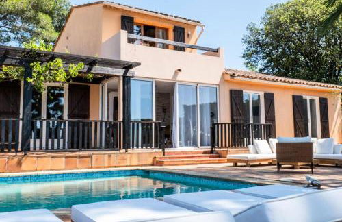 Résidence Villa 5 Chambres, Sauna, Piscine Et Vue Mer. - VILLA 5 chambres, sauna, piscine et vue mer. MAE-2513 - Foto 14