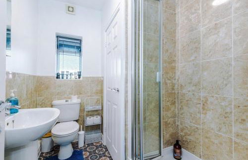 4BDR House By Eason Stays Short Lets Chorley - Foto 48