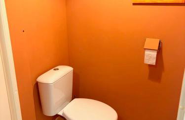 Y&E - Gare SNCF - Cité Congrès - Centre - Parking - Foto 16