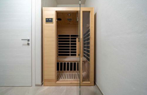 Front Lake Como - 3 Bedrms with AC, Free Parking and Wifi - Foto 12