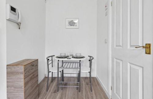 Stylish Central London Flat, Victorian Build, Sleeps 4 - Foto 15