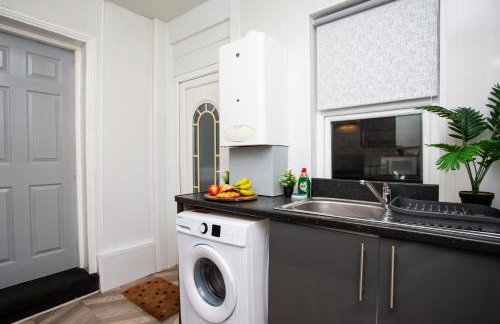 Characterful 2BR Victorian in Prime Jesmond - Fast WiFi & Walk to Station! - Foto 27