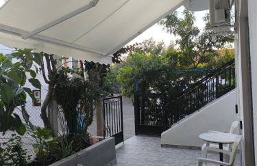 Mary's house - Photo 18