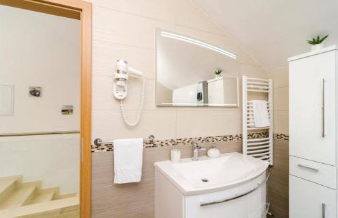 Two-Bedroom Apartment In Cibaca - Foto 14