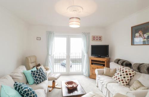 14 Lyme Mews - Photo 1