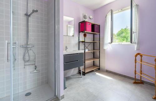 Cosy Holiday Home With Pool - Foto 50