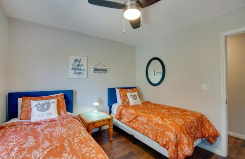 Game Room and Dock Waterfront Granbury Lake Retreat - Foto 20