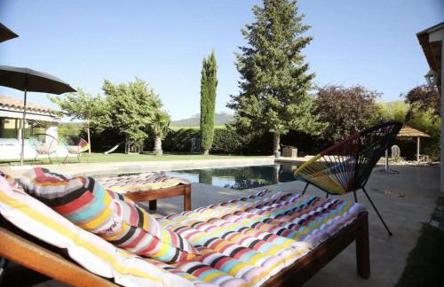 VILLA SAINTE BAUME Piscine Jacuzzi tout confort - Photo 47