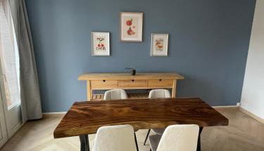 T2 design & cosy avec vue château, Centre et gare à pied, Parking gratuit - Foto 4