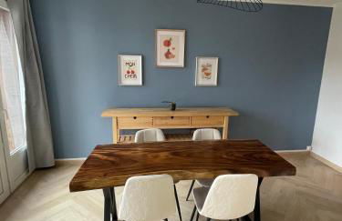 T2 design & cosy avec vue château, Centre et gare à pied, Parking gratuit - Foto 4