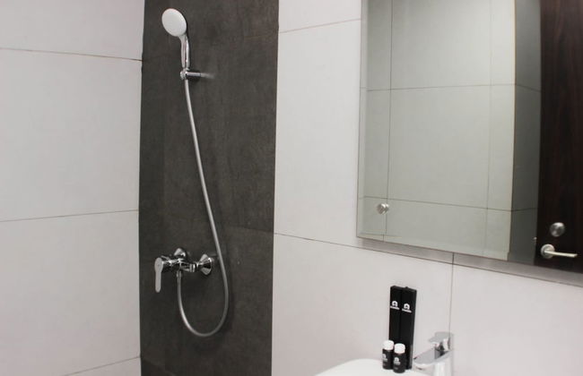 Best Choice and Comfy Studio Apartment LRT City Bekasi - Foto 9