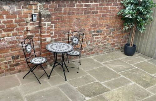 Moat View FREE PARKING, CENTRAL, EV PLUG - Foto 26