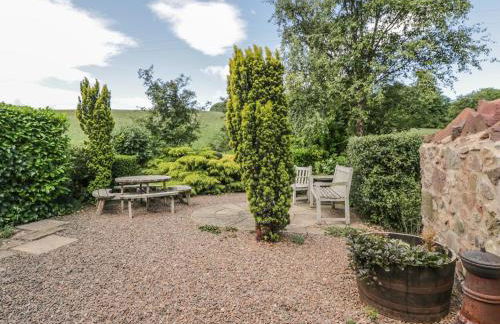 Near Bank Cottage - Photo 11