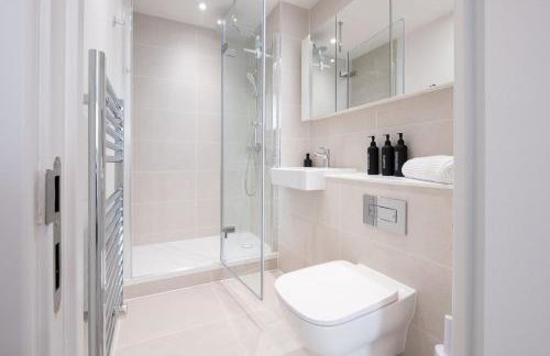 Stylish 2 BDR Apartment By Torr Property Group Short Lets & Serviced Accommodation With Free WiFi Central Manchester - Foto 39