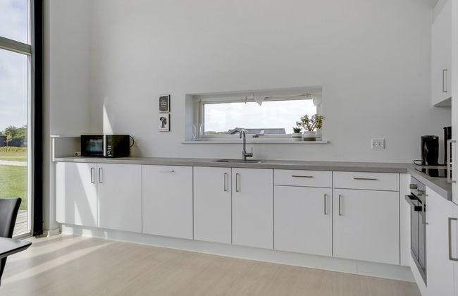 "Nimrod" - 300m from the sea - Foto 2