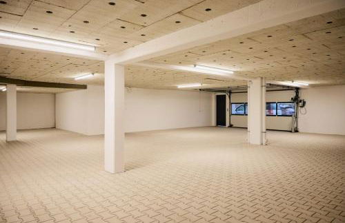 Rent4Living Apartments WLAN I kostenfreie Tiefgarage I Therme 5 Minuten zu Fuß I Barrierearm - Photo 31