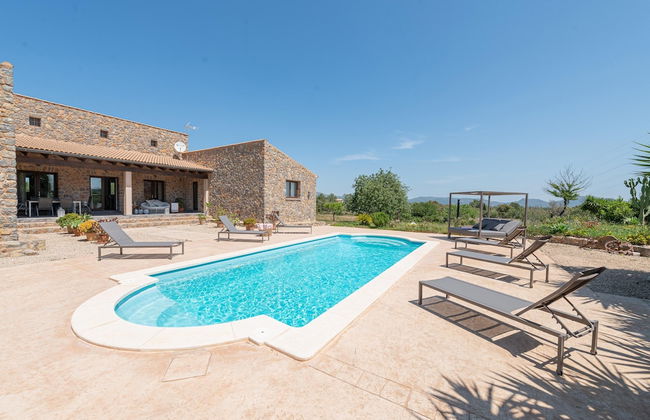 Bellpuig 4 in Art With 3 Bedrooms and 2 Bathrooms - Photo 1