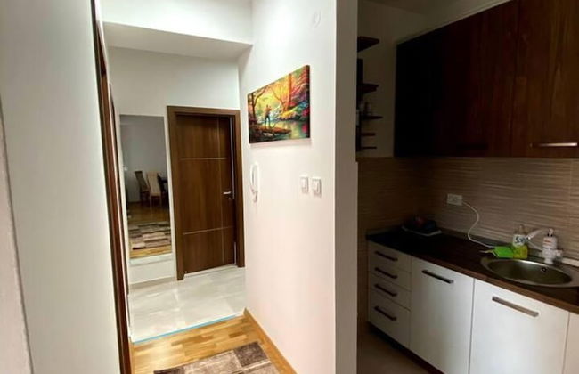 Brand new 2 Bedroom Apartment in the Center Skopje - Photo 12