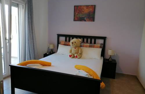 “Theeporto” Maisonette with pool - Photo 21