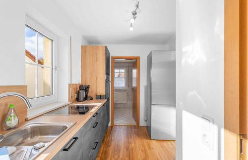 EG Apartment - WLAN - Terrasse - Parkplatz - Photo 11