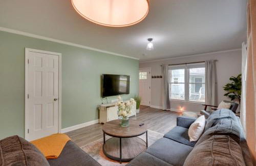 7 Mi to Dtwn Raleigh Townhome with Deck! - Foto 4