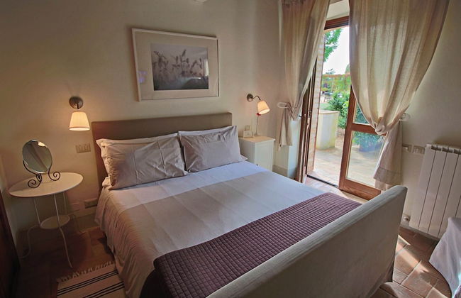 Modern Holiday Home in Foligno - Loc. With Pool - Foto 29