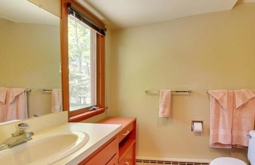 Serene Salisbury Rental Home on 26 Acres with Deck! - Foto 12