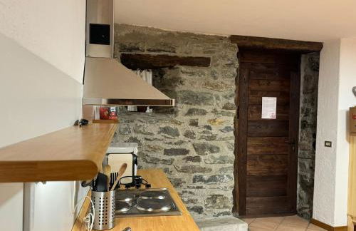 Abri des Cimes, dormire tra pietra e legno CIR 0124 - Foto 6