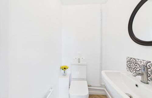 Modern 3 bed home Wolverhampton New Cross Hospital City Center - Foto 2