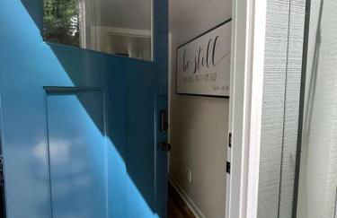 Cozy Cottage w Hot Tub, 5 min walk to Main St - Foto 24