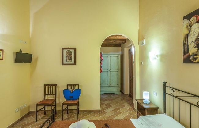 Beautiful Villa in Belforte All'isauro With Swimming Pool - Foto 8