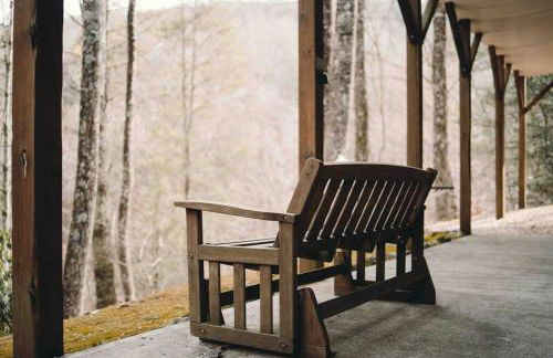 Serene & Cozy - Peaceful View - Fireplace - Creek - Foto 12