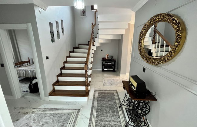 Garden House Villa - Photo 9