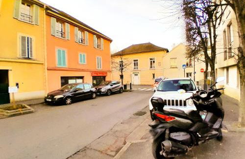 Grand T1 proche RER A, Vrai lit, Cuisine séparée, RDC - Foto 11