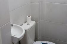 Ponta da Praia amplo 3dorm 3ban frente ao mar - Foto 29