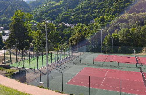 Studio vue montagnes RDC piscine - Foto 9
