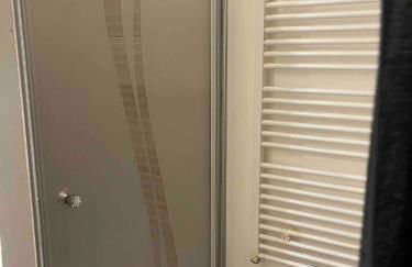 Bel appartement F2 rénové plein centre ville - Foto 6