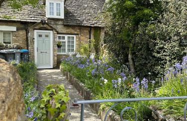 Remarkable Cotswolds 1 bedroom cottage in Finstock - Foto 1
